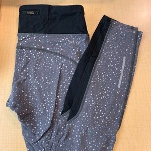 Nike athletic leggings - size small